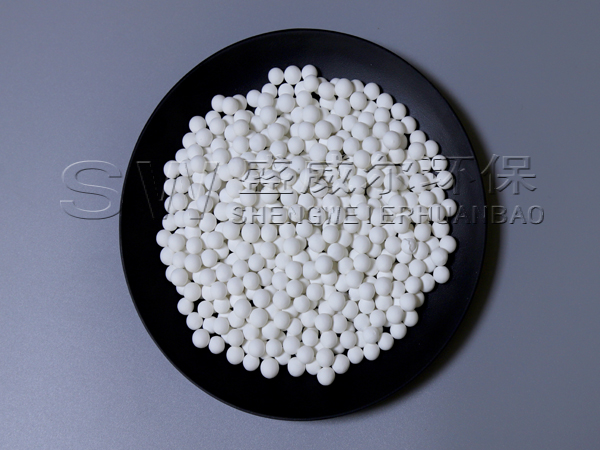  活性氧化铝球多久更换一次？活性氧化铝球的使用寿命